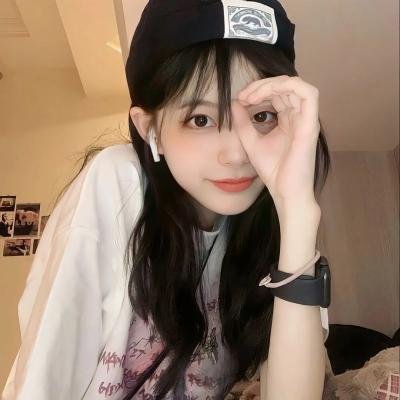 拜金女王的性爱派对 在线观看封面